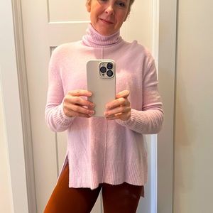 Athleta sweater